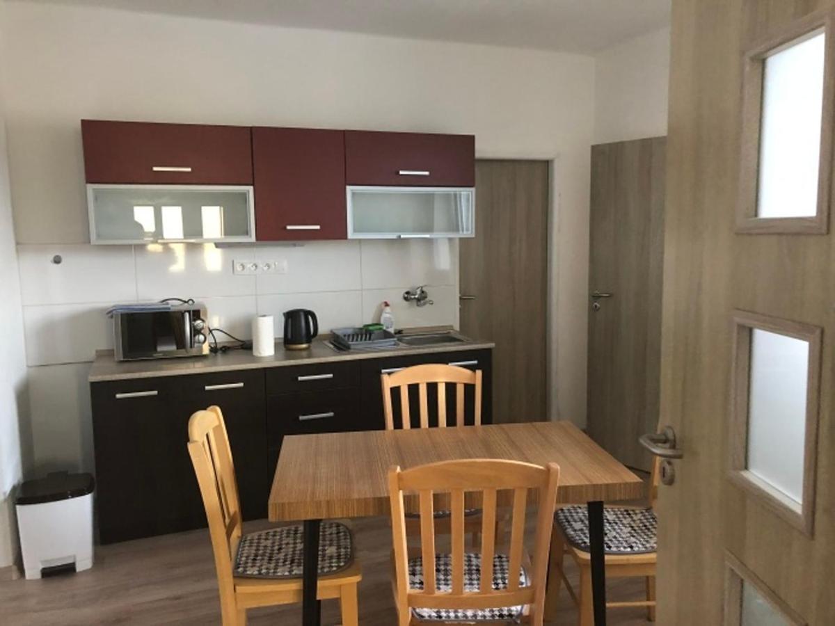 Podhajska 110 Apartment Ngoại thất bức ảnh