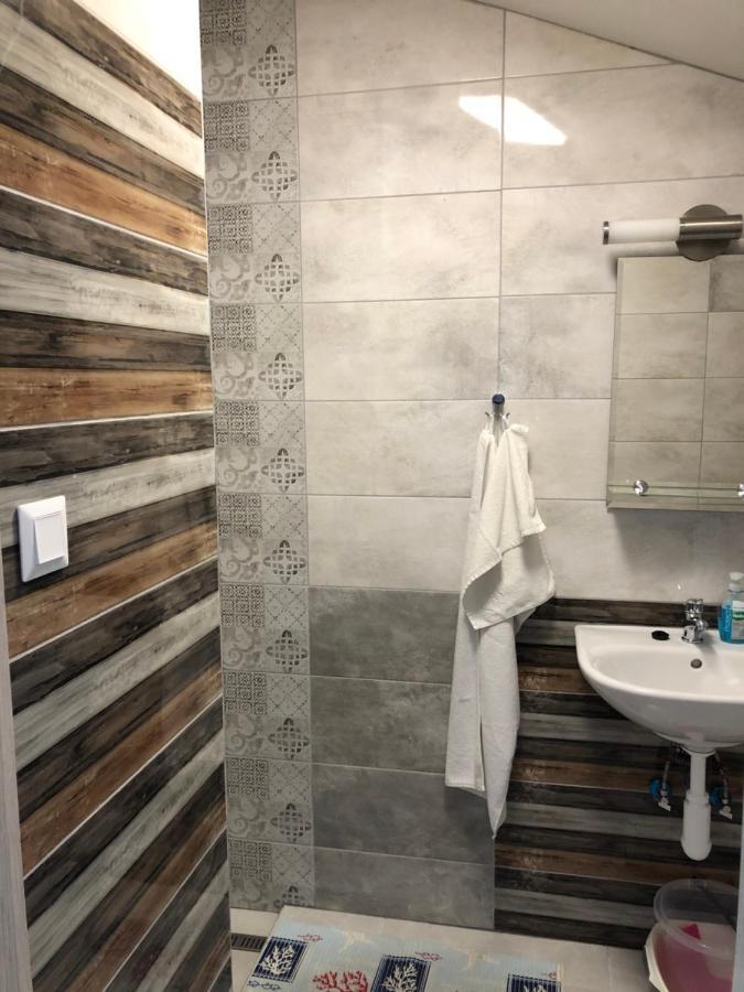 Podhajska 110 Apartment Ngoại thất bức ảnh